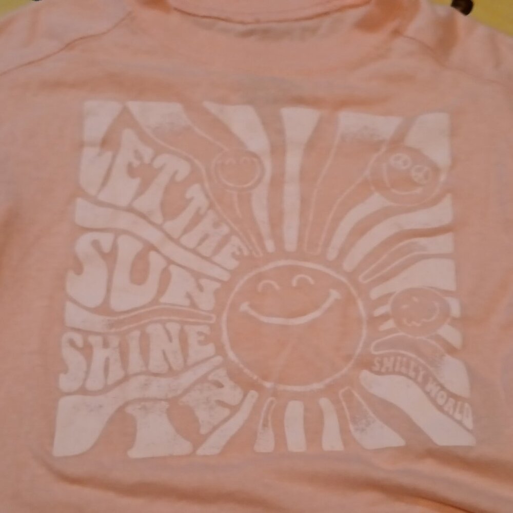 Smiley World Girls shirt Size 5